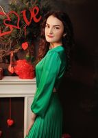 Elena, Bahrain